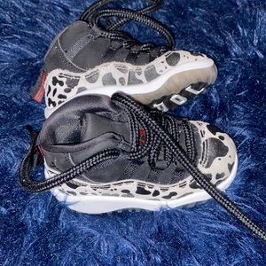 Jordan Toddler Air Color:Animal Instinct Size:5c Good Condition